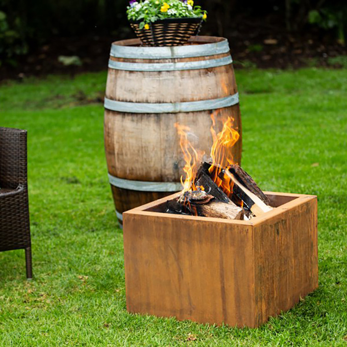 El cuadrado al aire libre forma el diseño moderno de acero Rusty Garden Heater Fire Pits de GN-FP-302 Corten