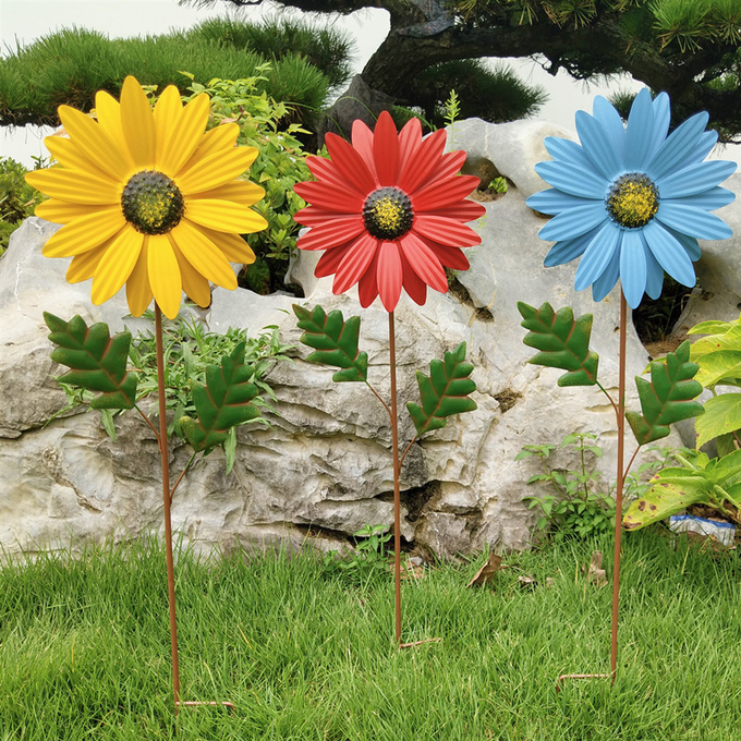 Esculturas del viento de la participación del jardín del molinillo de viento del metal del molino de viento del girasol para el ornamento al aire libre de la yarda de la decoración del césped del patio del balcón
