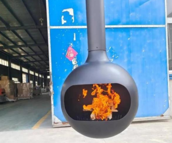 La chimenea colgante de acero formada especial del hotel del chalet suspendió la estufa ardiente de madera