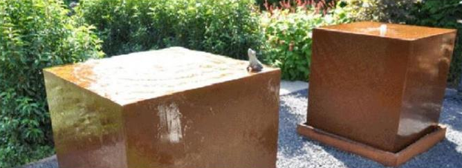 Característica flotante de acero del agua de Corten del bloque cúbico decorativo del agua del jardín