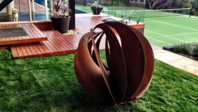 Escultura al aire libre grande de acero de Corten del diseño rústico de la esfera del jardín para el paisaje