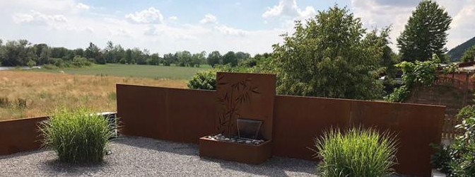 La fuente de agua de acero rústica de la charca de Corten del jardín con el laser cortó el panel de la pantalla