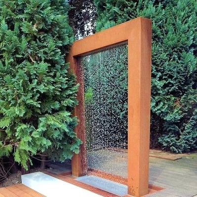 Piscina de agua de acero modificada para requisitos particulares de Corten del jardín con la cortina de la lluvia