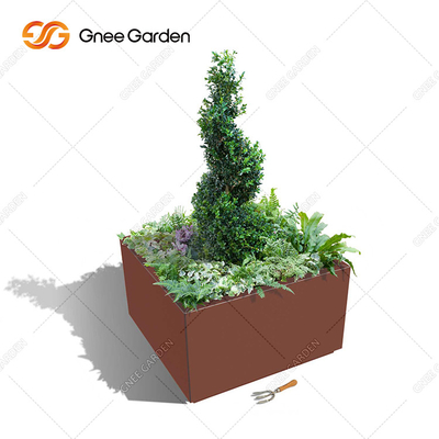 Metal que dobla a Rusty Corten Steel Planter Box en el patio al aire libre