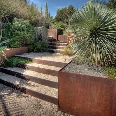 El acero del TUV Corten aumentó la aduana de la cama 65l*65w*30h cm del jardín pintada