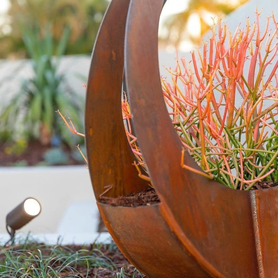 Al aire libre decorativo de los plantadores de acero grandes de Corten del jardín de Gnee
