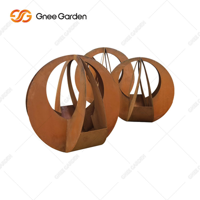 El laser de encargo de la forma cortó geométrico corten las macetas de acero los 90*25*25cm