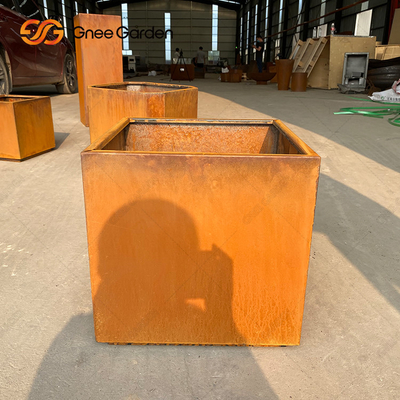 Pote de la planta de Rusty Metal Flower Planters Fabrication del acero de Corten