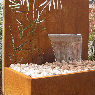 la fuente de agua de acero rústica de 1500x1000x600m m Corten con el laser cortó el panel de la pantalla