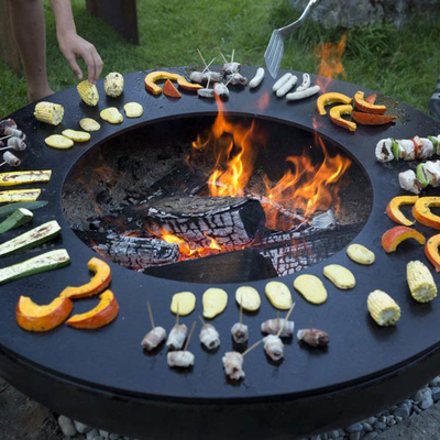 El cocinar al aire libre de acero de Corten del servicio del OEM asa a la parrilla la quema de madera