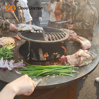 Las parrillas de cocinar al aire libre de acero de Corten del moho del jardín encienden servicios de empaquetado de la parrilla de la BARBACOA del hoyo