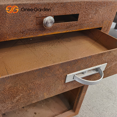 Fuego de acero Pit With Firewood Storage Backyard Rusty Colour de Corten de la BARBACOA al aire libre