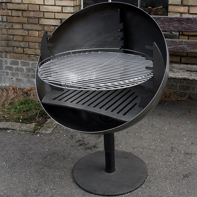 La cocina al aire libre europea asa a la parrilla la parrilla de la barbacoa del acero de Corten del cuenco de fuego