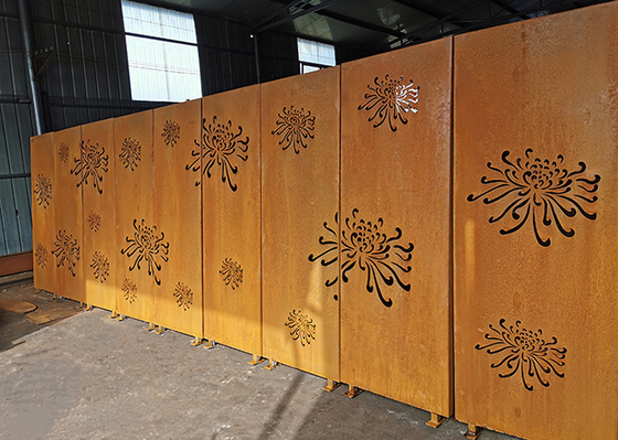 el jardín del metal del modelo del crisantemo de 3m m adorna Corten que el laser de acero cortó los paneles