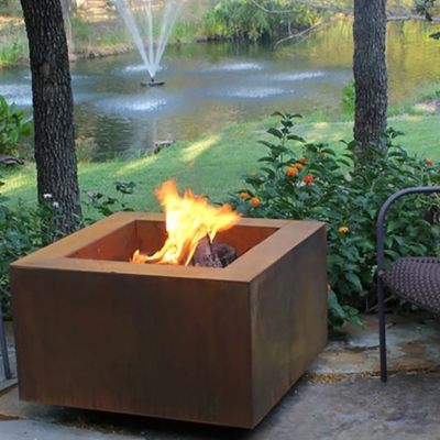 Hoyo ardiente de madera al aire libre 600 x 600 X H500mm del fuego del metal del cuadrado