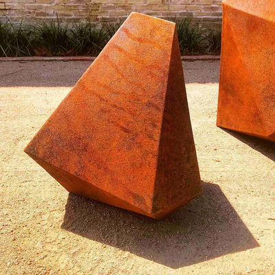 Estatuas de acero geométricas irregulares de la yarda del metal de la escultura de Corten del extracto