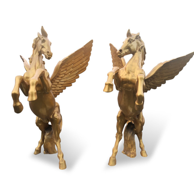 La resina hace la escultura a mano de bronce al aire libre, ODM grueso de cobre amarillo del OEM de la escultura 5m m del caballo