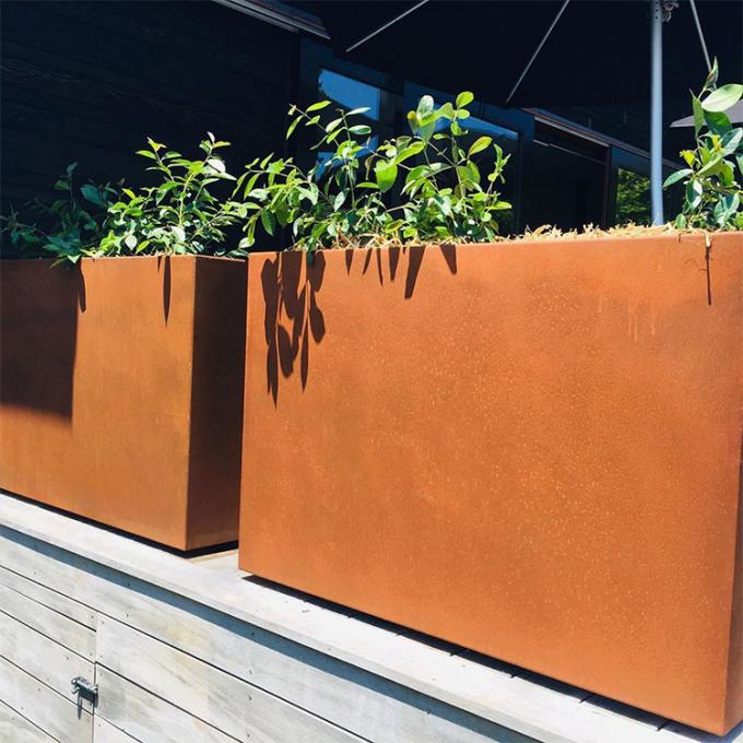 Los plantadores de acero de Corten de la decoración del jardín encajonan al aire libre grande