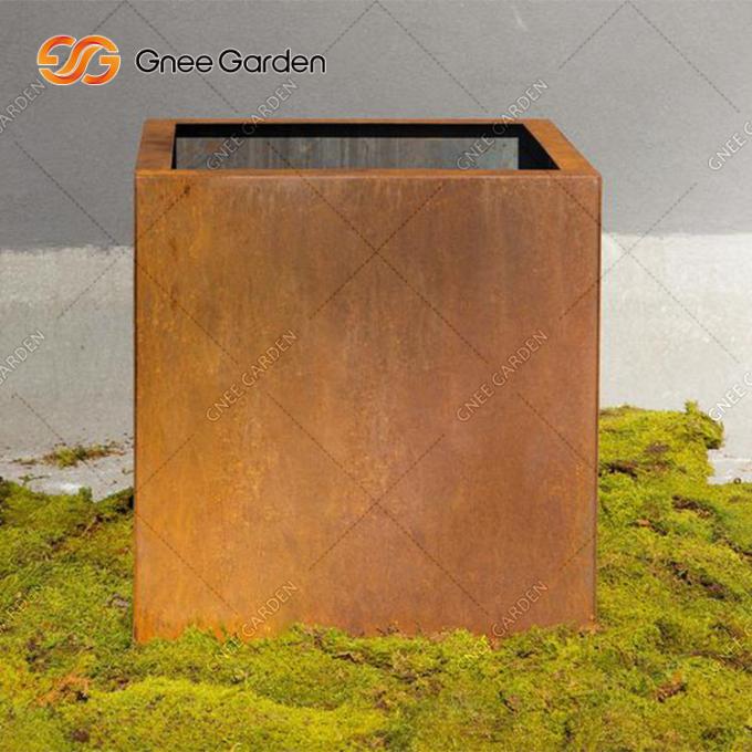 Plantador al aire libre del metal de Corten del plantador grande de acero geométrico de la maceta