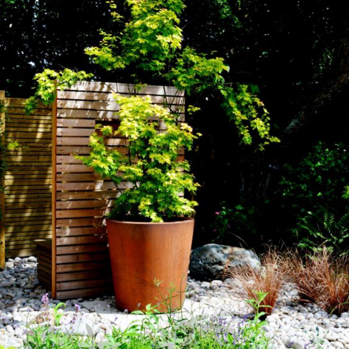 macetas del diseño de los floreros del oro de lujo del metal/potes al aire libre interiores grandes de la planta/plantadores de acero para la decoración casera