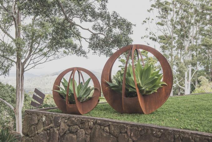 Anunció el plantador al aire libre irregular del metal del plantador del pote de la maceta de la caja rectangular larga grande del plantador