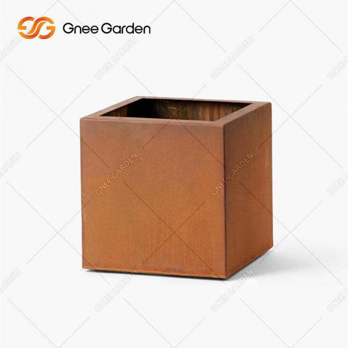 Caja al aire libre de acero de los plantadores del color del moho de Corten del diseño de China de Corten del acero del metal de los plantadores grandes superiores del jardín