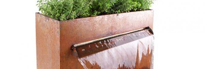 El jardín de acero multifuncional del metal de la cascada de Corten adorna la característica del agua con el plantador