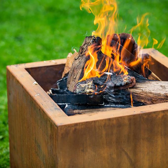 El cuadrado al aire libre forma el diseño moderno de acero Rusty Garden Heater Fire Pits de GN-FP-302 Corten
