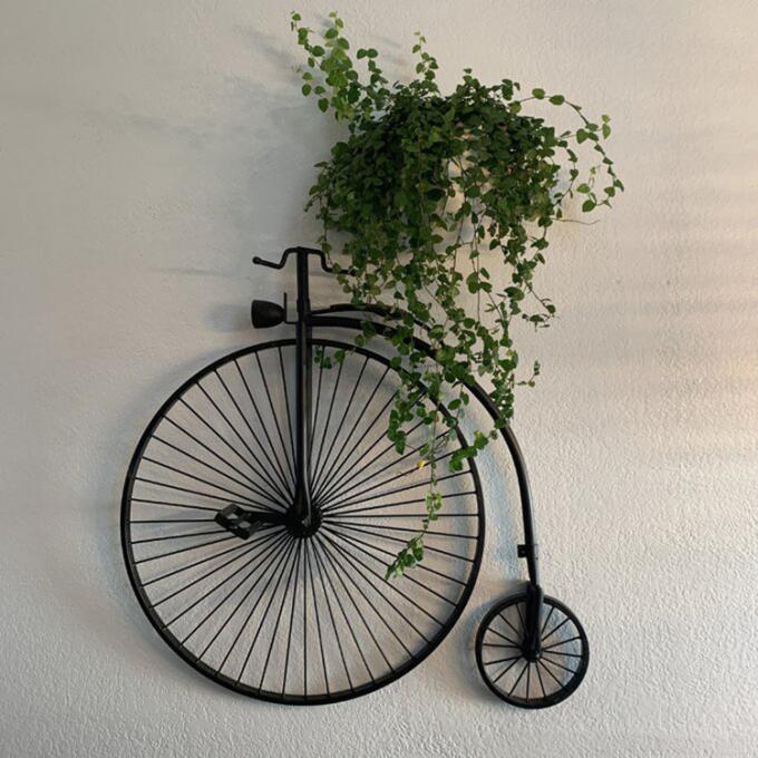 El hogar del vintage de la escultura del montaje en la pared diseña la decoración de la pared de la bicicleta para el restaurante y la barra